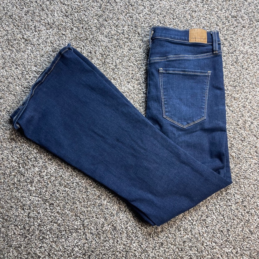 American Eagle Super High-Rise Flare Women's Size 8 Jeans Dark Wash Next Level